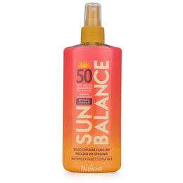 Lapte de Plaja Rezistent la Apa pentru Intreaga Familie SPF 50 – Farmona Sun Balance Waterproof Family Suntan Milk SPF 50, 200ml la cel mai bun pret