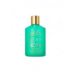 Lotiune Pe Baza De Apa , Very Sexy Now Wild Palm Cooling, Victoria's Secret, 300 ml la cel mai bun pret