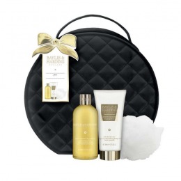 Set Cadou Baylis & Harding Sweet Mandarin & Grapefruit Vanity Bag Set – Gel de Dus 300ml, Lotiune de Corp 200ml, Burete de Baie cu comanda online